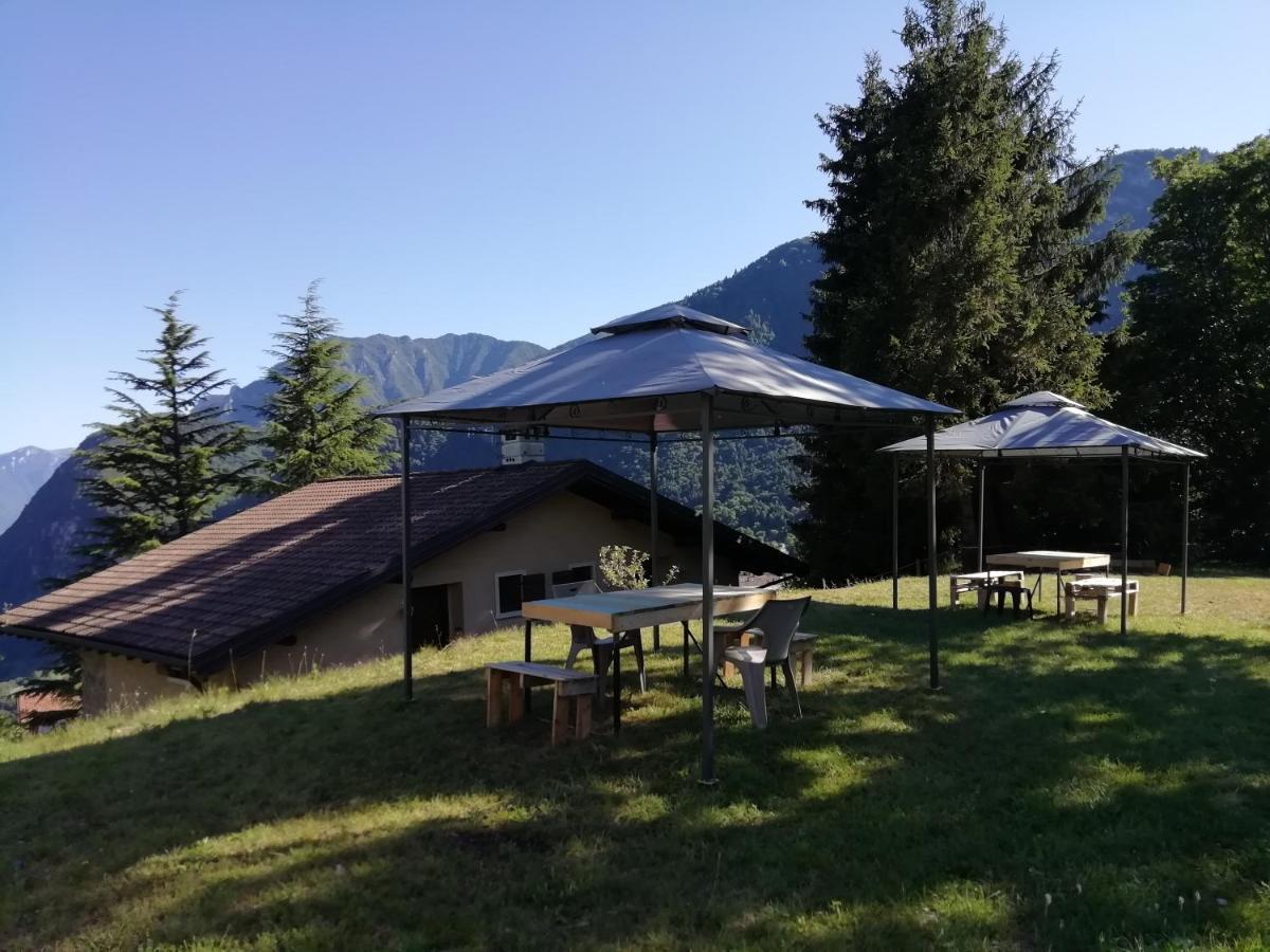 La Rustica Sul Lago Di Tenno Mansarda Extérieur photo